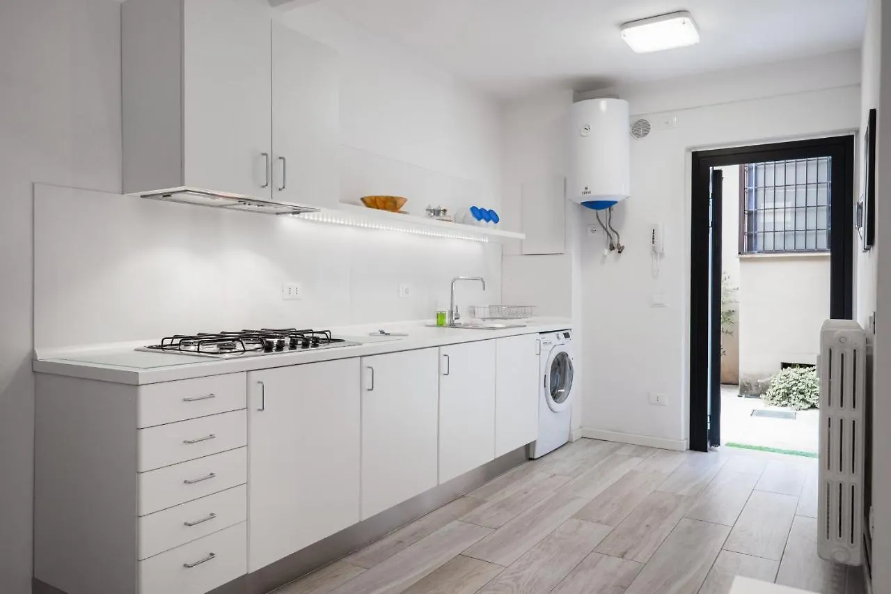 Pisano12 Apartment Verona Italy