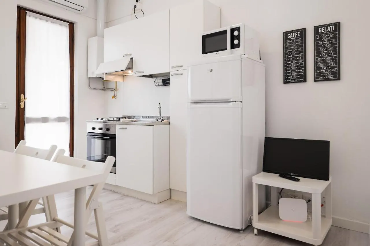 Pisano12 Apartment Verona